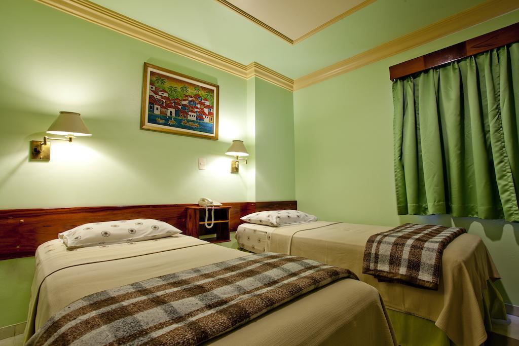 Lider Hotel Manaus Exterior photo