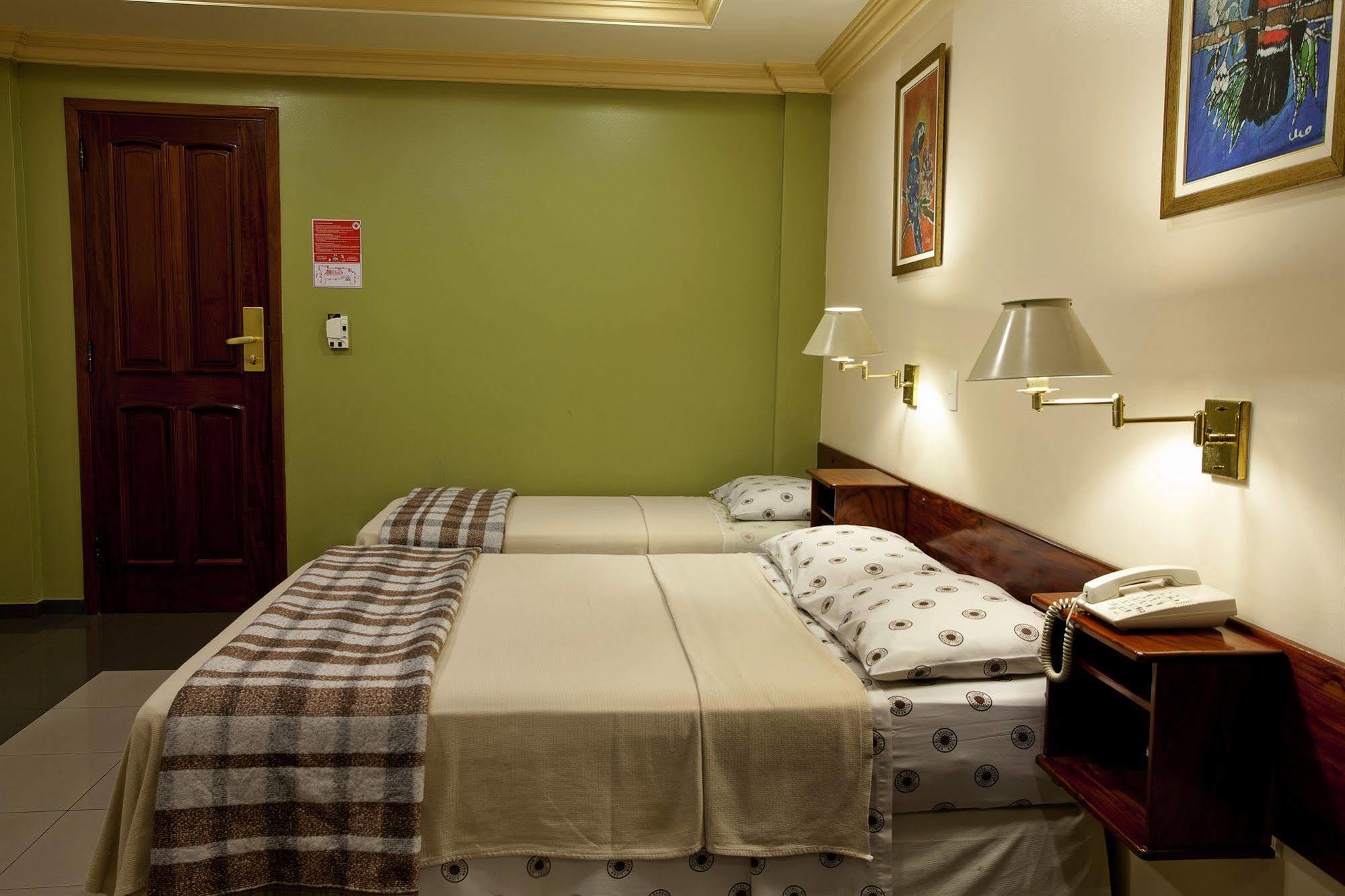Lider Hotel Manaus Exterior photo